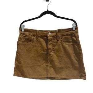 NWT Women’s Levi’s Corduroy Icon Skirt Color Camel Size 31
